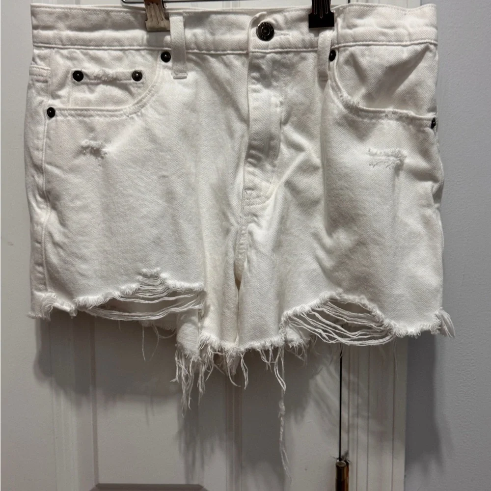 Pistola White Distressed Jean Shorts size 26